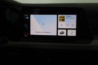 VW Golf VIII 1.0 TSI