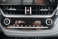 Toyota Corolla 1.8 Hybrid Team D