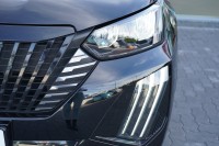 Peugeot 2008 1.2 M-Hybrid Allure Aut.