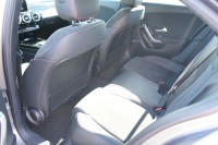 Mercedes-Benz A 200 A200 Lim. DCT AMG Line 18Z MBUX Pano