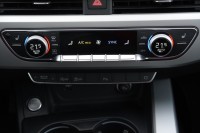 Audi A4 40 TFSI Avant S line