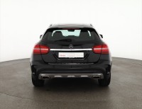 Mercedes-Benz GLA 180 AMG-Line