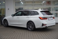 BMW 330 i xDrive Sport Line