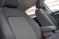 VW Golf VIII Variant 1.0 TSI