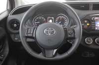 Toyota Yaris 1.5 Dual-VVT-iE Team D