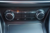 Mercedes-Benz CLA 200 AMG Line