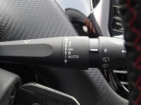 Peugeot 2008 1.2 PureTech Black Edition