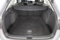 VW Golf VIII Variant 1.5 eTSI DSG Life