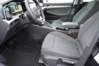 VW Golf VIII Variant 1.5 eTSI Life