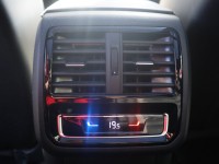 VW Passat Variant 2.0 R-Line 4Motion