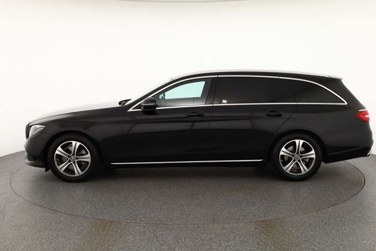 Mercedes-Benz E 200 E200d T Avantgarde