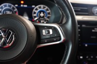 VW Arteon 2.0 R-Line