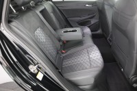 VW Golf VIII Variant 1.5 eTSI R-Line DSG