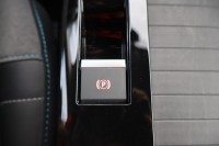 Citroen C4 1.2 e-THP Shine Aut.