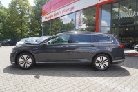 VW Passat Variant GTE