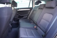 VW Passat Variant 1.5 TSI R-Line
