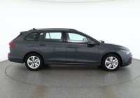 VW Golf VIII Variant 2.0 TDI DSG