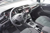 VW Touran 1.5 TSI DSG R-line