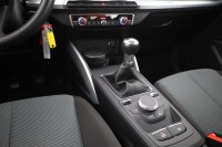 Audi Q2 30 TDI design