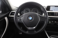 BMW 320 i Touring Advantage