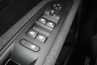 Peugeot 3008 1.2 12V e-THP Active