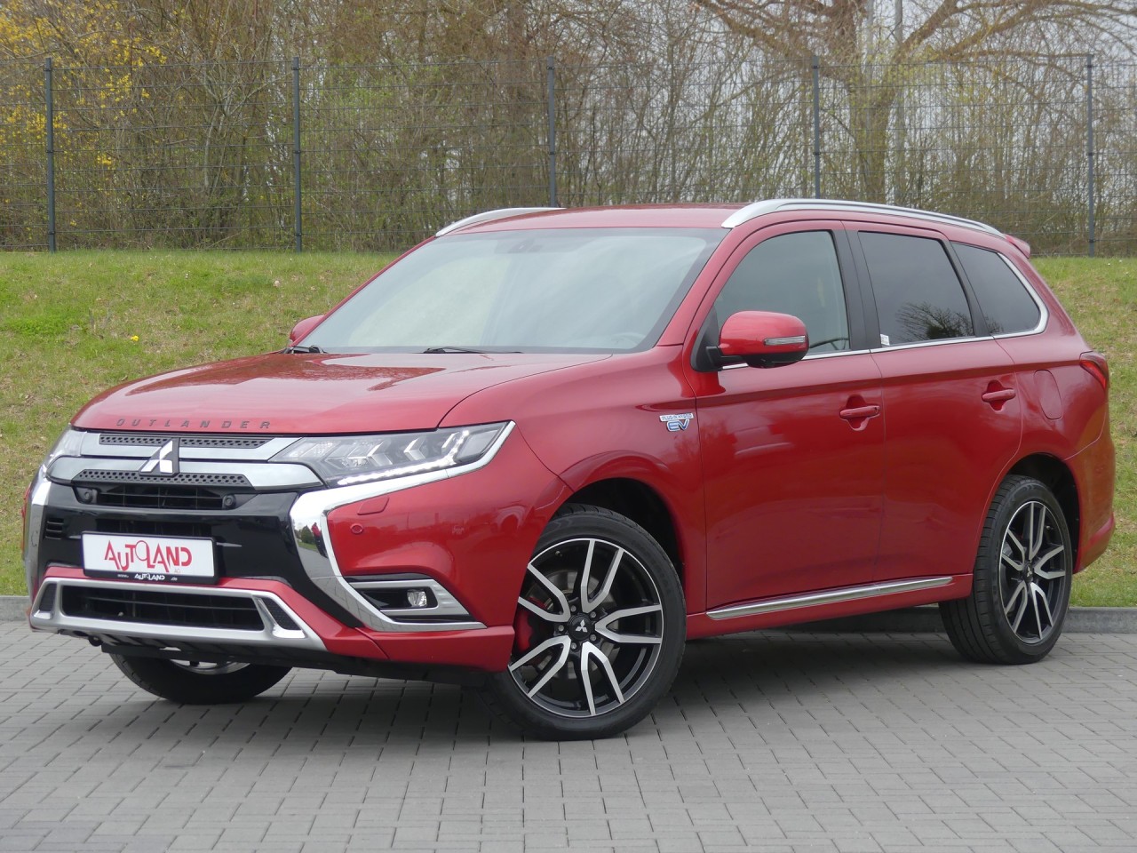 Mitsubishi Outlander 2.4 Hybrid PHEV Intro Edition 4WD
