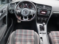 VW Golf VII 2.0 GTI
