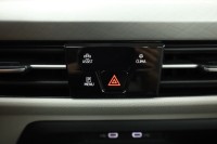 VW Golf VIII Variant 1.5 eTSI DSG Life