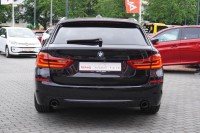 BMW 520 520dA Touring Sport Line