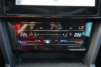 VW Passat Variant 2.0 TDI R-Line