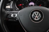 VW Passat Variant 1.5 TSI Highline DSG