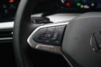 VW Golf VIII Variant Life eTSI