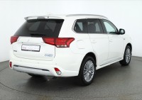 Mitsubishi Outlander 2.4 PHEV 4WD