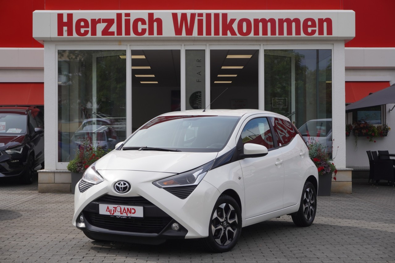Toyota Aygo AYGO 1.0 x-play club