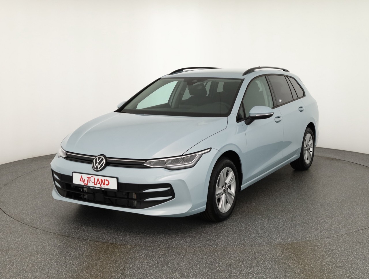 VW Golf VIII Variant 1.5eTSI DSG