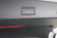 VW Golf VIII Variant 2.0 TSI DSG R-Line