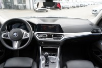 BMW 330 e Sport Line