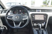VW Passat Variant 2.0TDI DSG R-Line