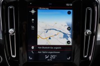 Volvo XC 40 XC40 2.0 Momentum Pro 2WD