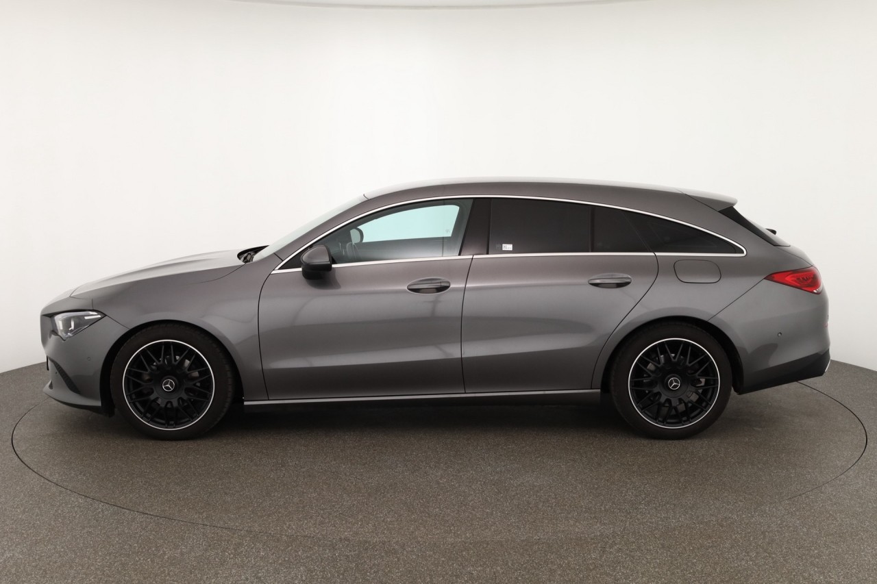 Mercedes-Benz CLA 180 Shooting Brake 