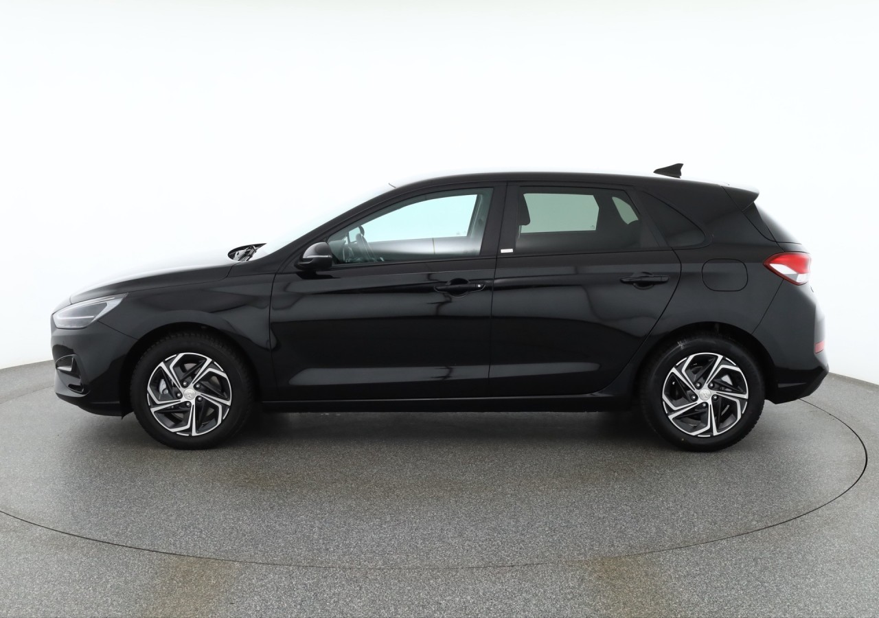 Hyundai i30 1.5 Intro Edition