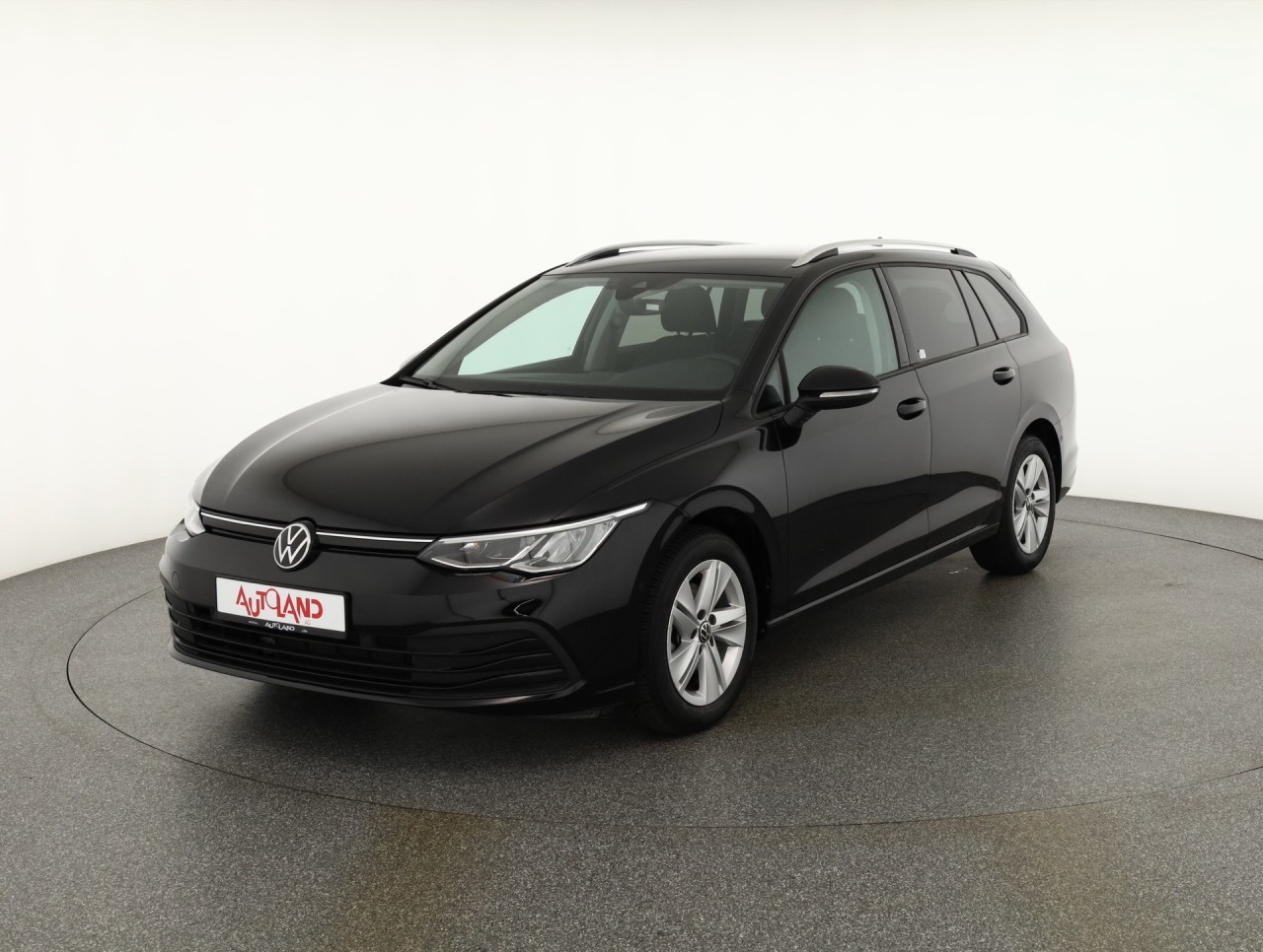 VW Golf VIII Variant 1.5 TSI Life