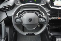 Peugeot 2008 GT 1.2 PT EAT8
