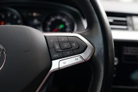 VW Passat Variant 1.5 TSI DSG Business