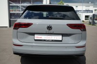 VW Golf VIII Variant 1.0 TSI