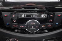 Nissan Navara NP300 2.3 dCi Tekna Double Cab 4x4