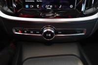 Volvo V60 Kombi 2.0 M-Hybrid Plus Dark