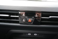 VW Golf VIII Variant Life eTSI DSG