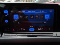 VW Golf VIII Variant 1.5 TSI Active