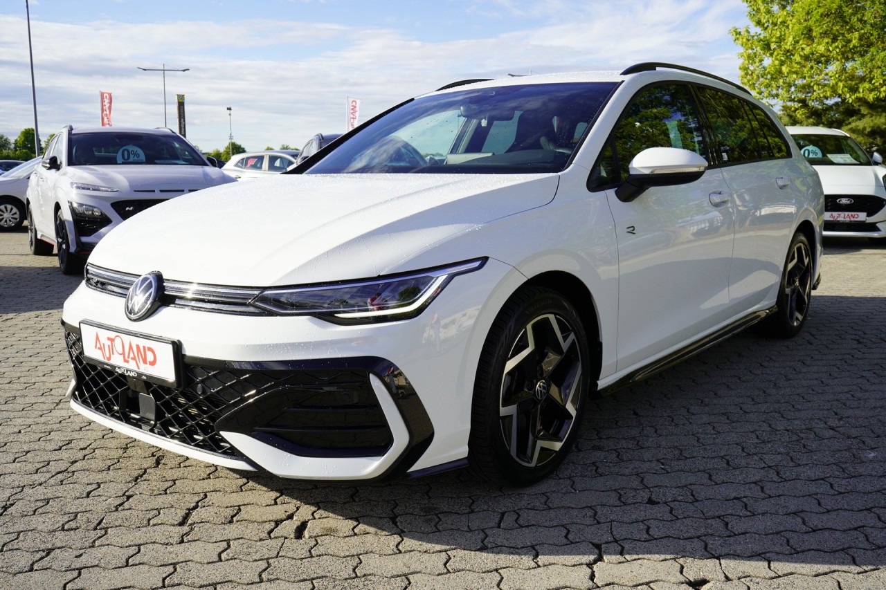 VW Golf VIII Variant 1.5 eTSI R-Line DSG